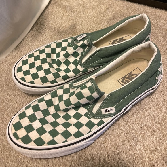 ♡ CHECKERED VANS! Women’s size 10.5, men’s size 9. - Picture 3 of 6